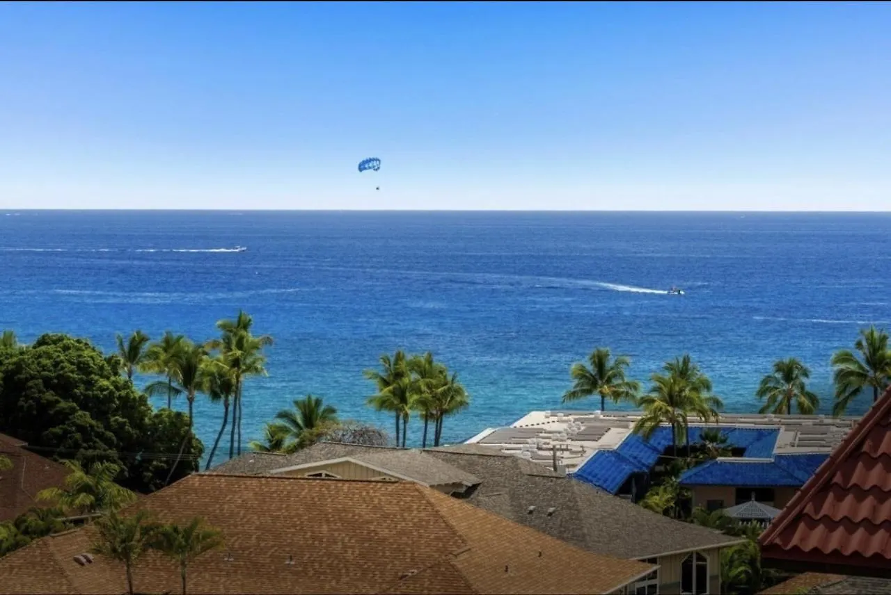 Επικοινωνία με το Ocean View 2 Bedroom Downtown Condo Condo